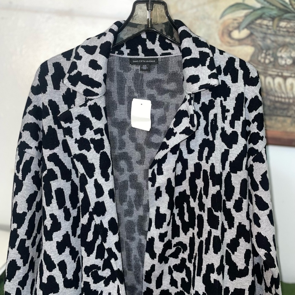 Saks Fifth Avenue Monochrome Animal Pattern Blazer